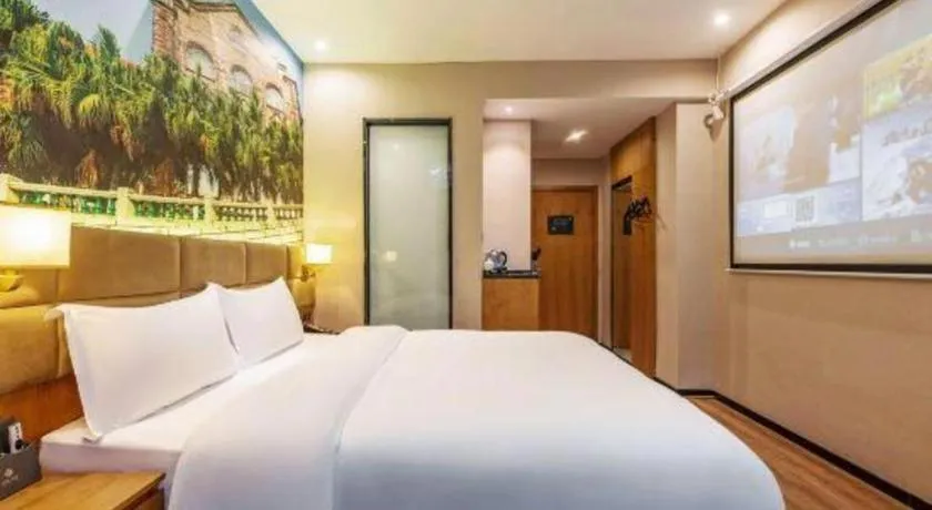 Bed in Chonpines Hotel North Xiamen Station Jimei University