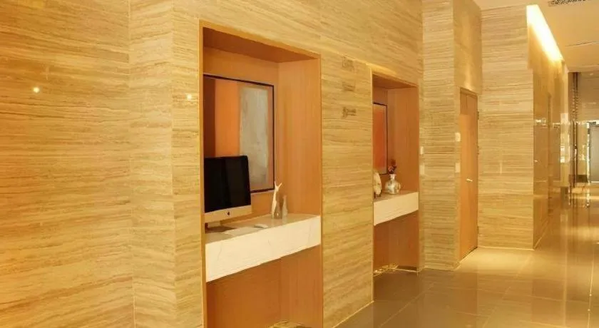 Jinjiang Inn Select Xixian New Distict Century Avenue