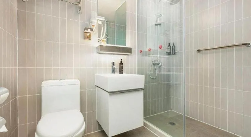 Jinjiang Inn Select Tianjin Xiaobailou Metro Station