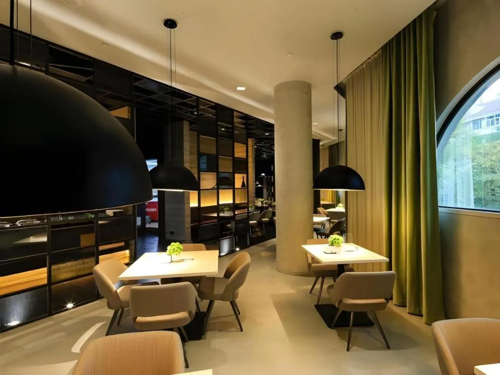 Jinjiang Inn Select Tianjin Xiaobailou Metro Station