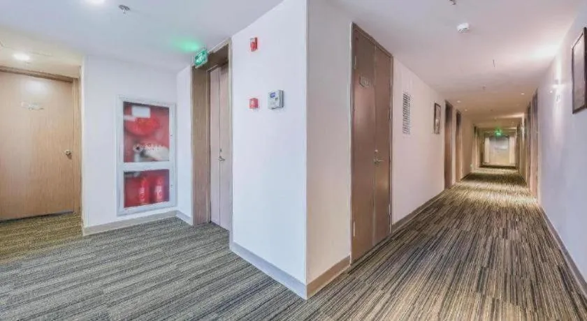 Jinjiang Inn Select Tianjin Xiaobailou Metro Station