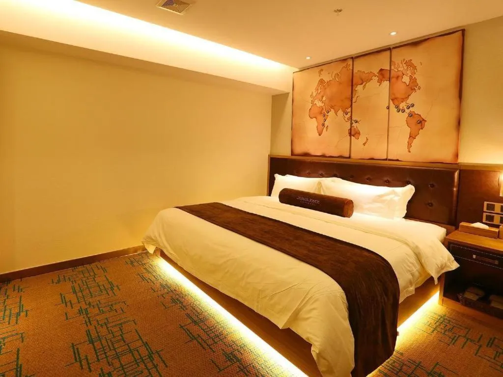 Bed in James Joyce Coffetel·Shenyang North Railway Station Shifu Square