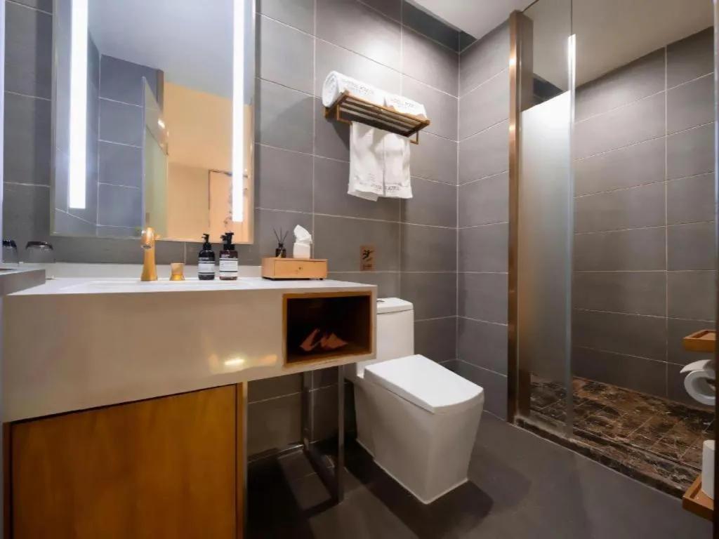 James Joyce Coffetel·Shenyang North Railway Station Shifu Square