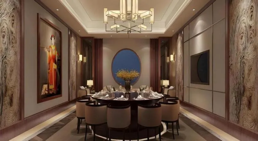 Jinjiang Metropolo Fuxin Yingbin Street Railway Station