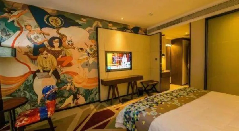 Bed in ZMAX Hotel Guangzhou Luogang Science City Shenzhou Road Metro Station