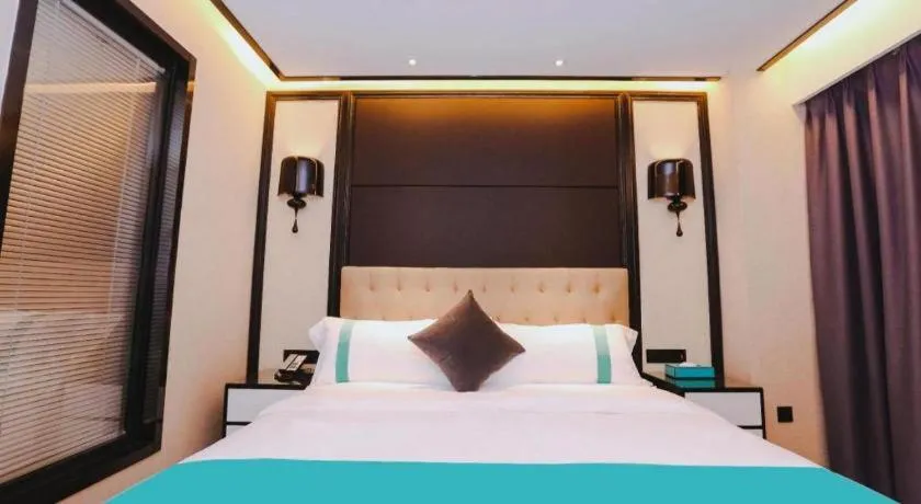 Bed in Xana Hotelle·Nanchang Bayi Square Metro Station