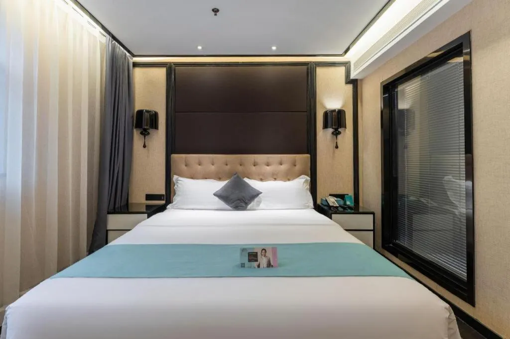 Bed in Xana Hotelle·Nanchang Bayi Square Metro Station