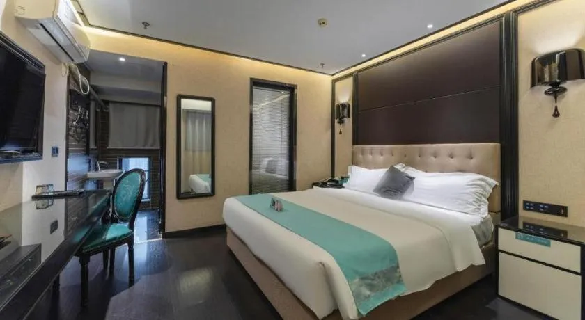 Bed in Xana Hotelle·Nanchang Bayi Square Metro Station