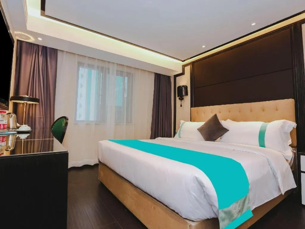 Bed in Xana Hotelle·Nanchang Bayi Square Metro Station