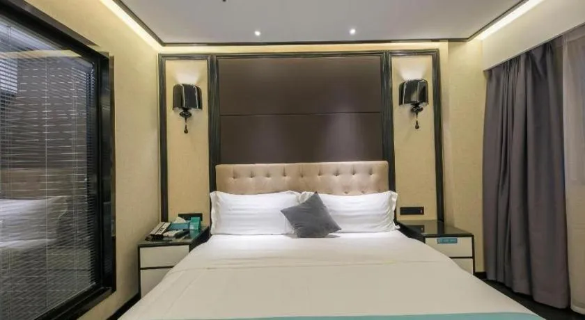 Bed in Xana Hotelle·Nanchang Bayi Square Metro Station