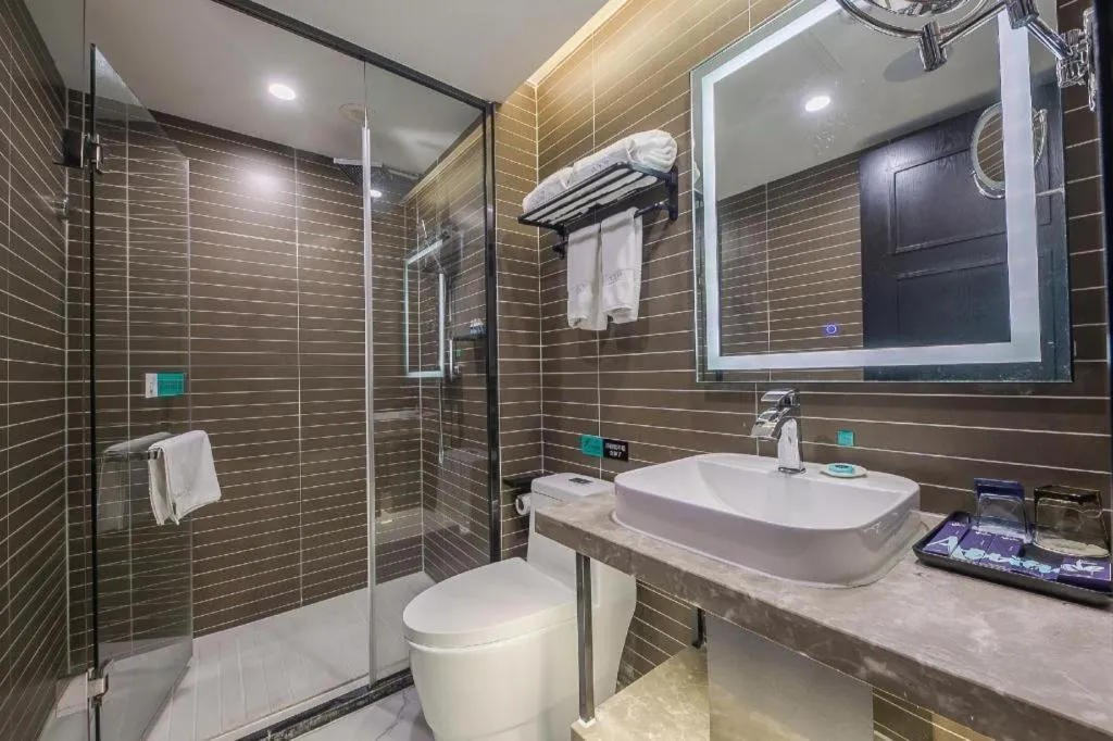 Xana Hotelle·Nanchang Bayi Square Metro Station