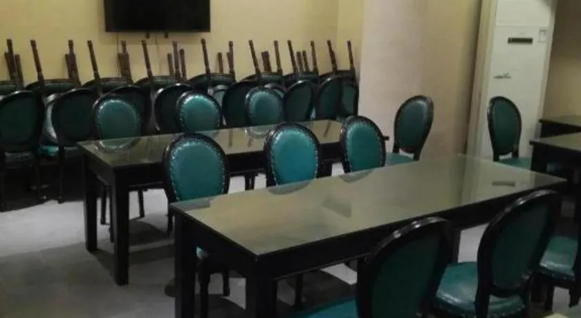 Xana Hotelle·Nanchang Bayi Square Metro Station