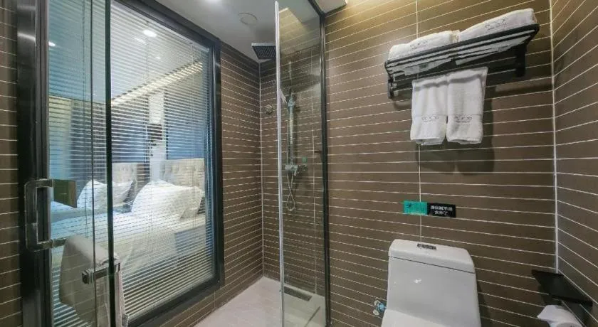 Xana Hotelle·Nanchang Bayi Square Metro Station