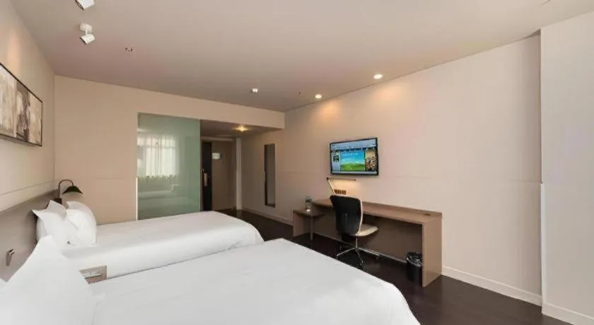 Bed in Jinjiang Inn Select Xuzhou High-speed Railway Station Kunpeng Road