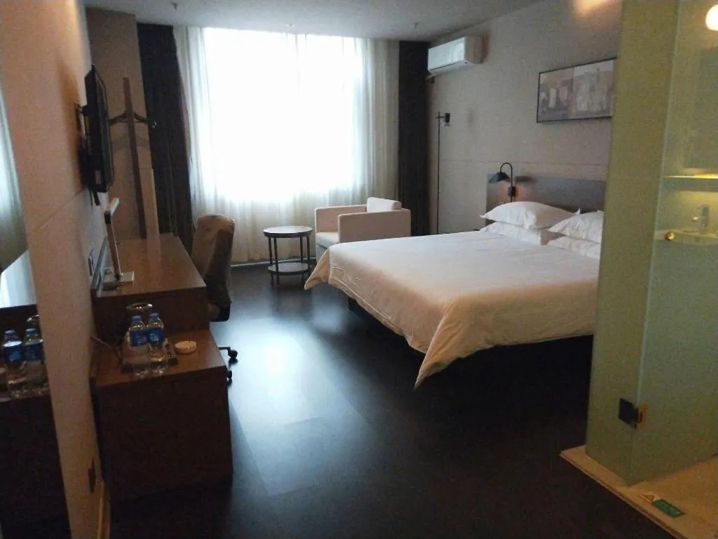 Bed in Jinjiang Inn Select Xuzhou High-speed Railway Station Kunpeng Road