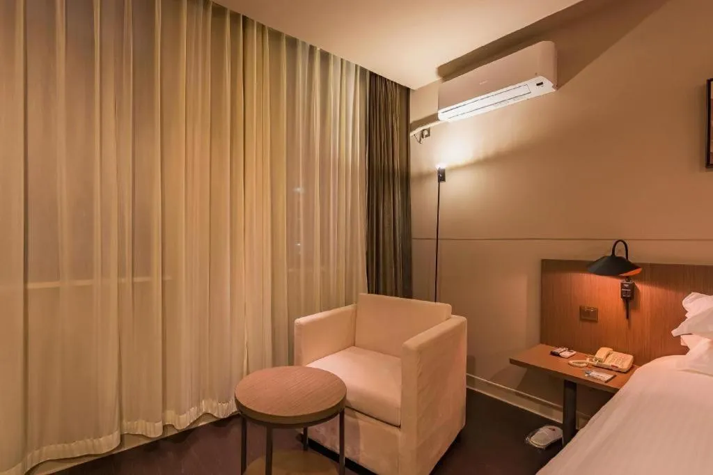 Bed in Jinjiang Inn Select Xuzhou High-speed Railway Station Kunpeng Road