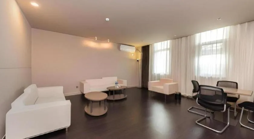 Jinjiang Inn Select Xuzhou High-speed Railway Station Kunpeng Road