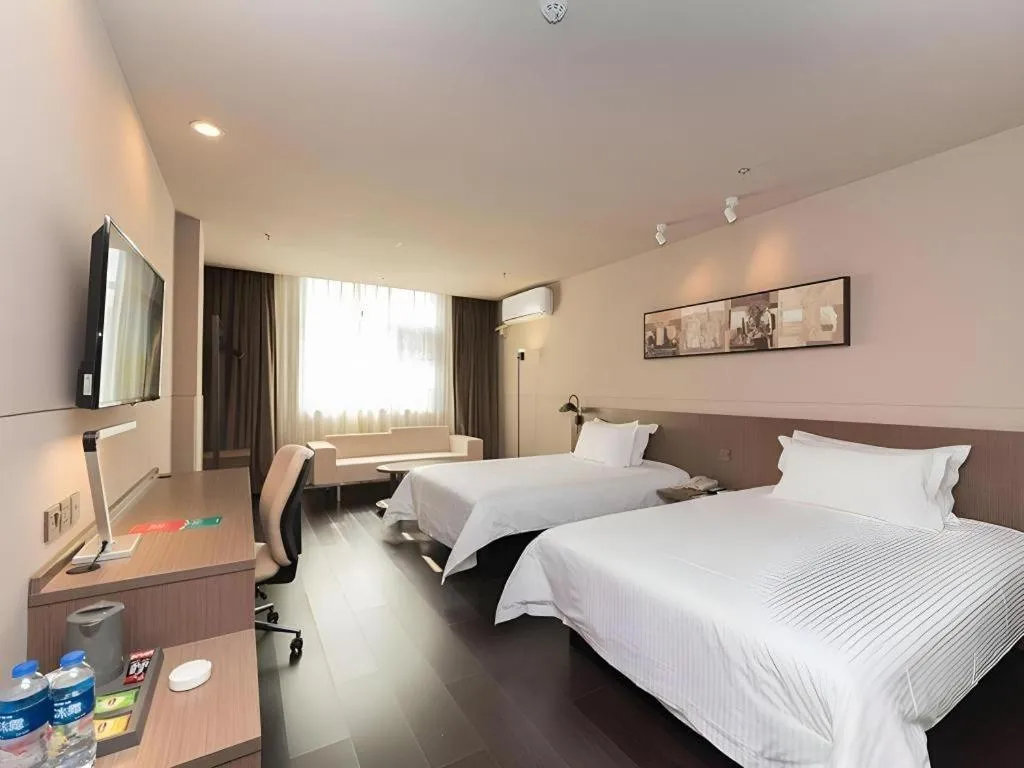 Bed in Jinjiang Inn Select Xuzhou High-speed Railway Station Kunpeng Road