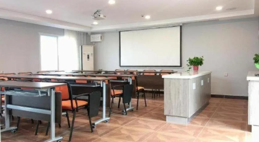 Magnotel Chengdu Kuanzhai Alley Tongjin Bridge Hotel