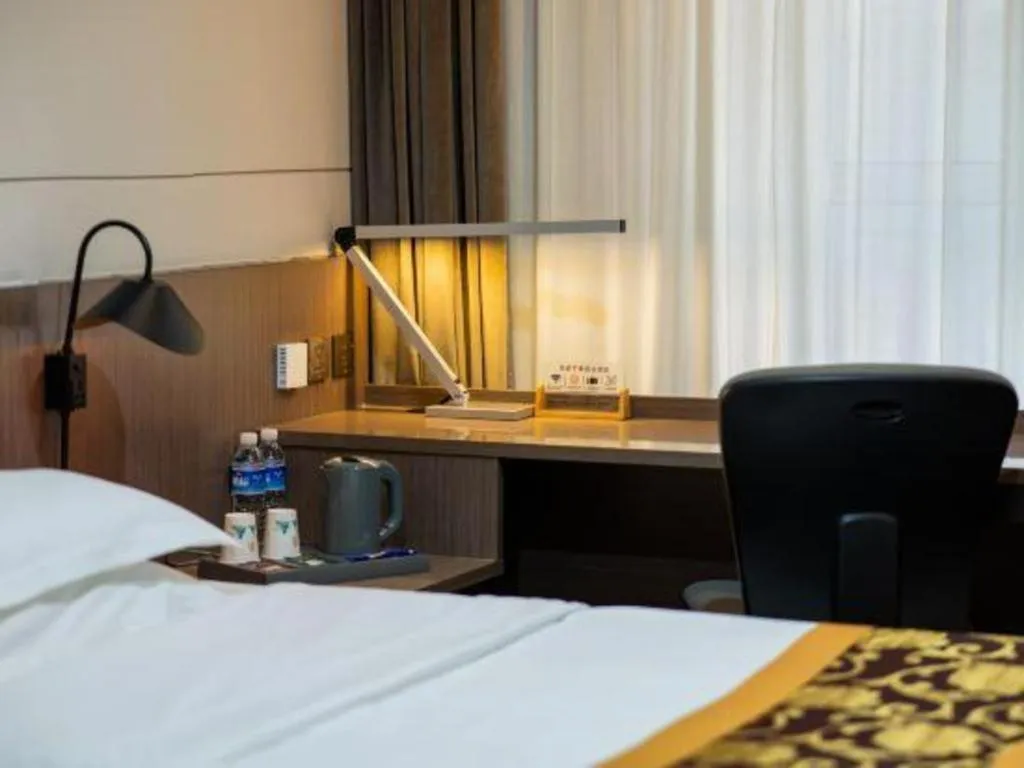 Bed in Jinjiang Inn Select Changchun Yuanda Street