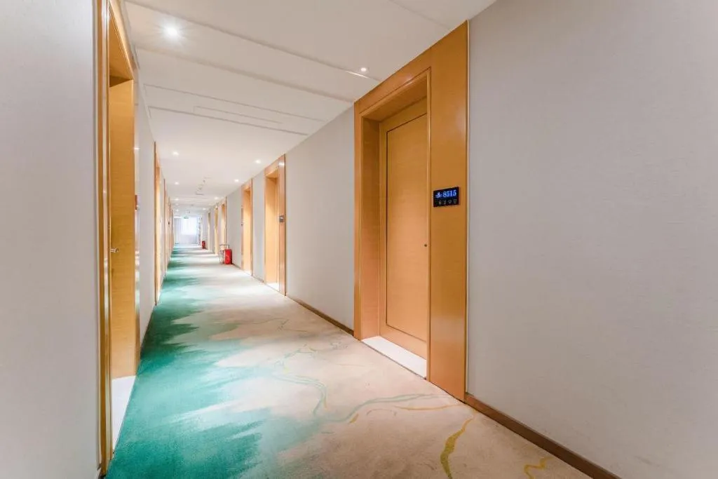 Jinjiang Metropolo Zhengzhou Songshan Road