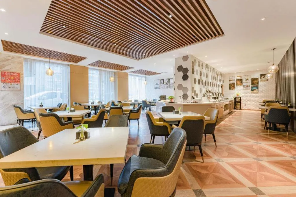 Jinjiang Metropolo Zhengzhou Songshan Road