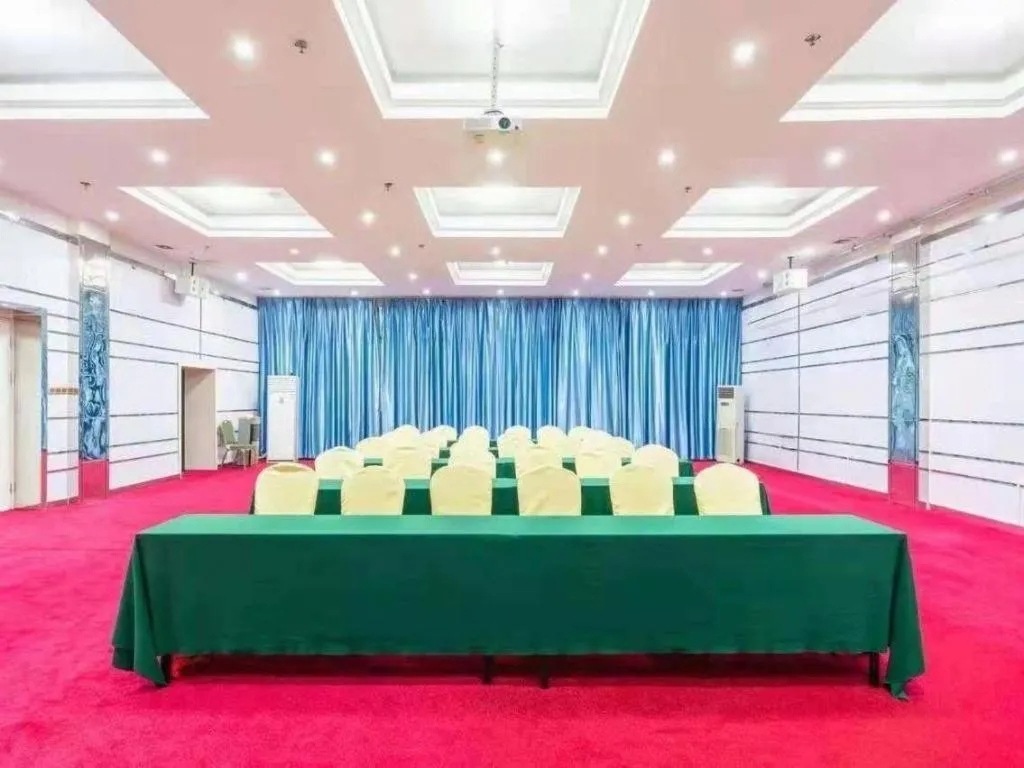 Jinjiang Metropolo Zhengzhou Songshan Road