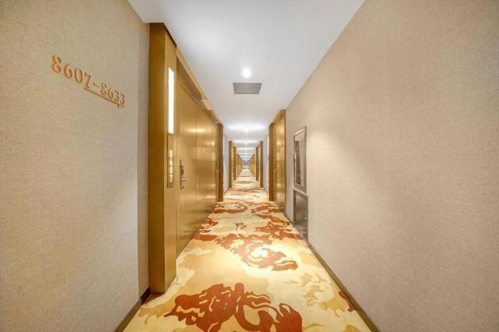 James Joyce Coffetel·Changchun Railway Station