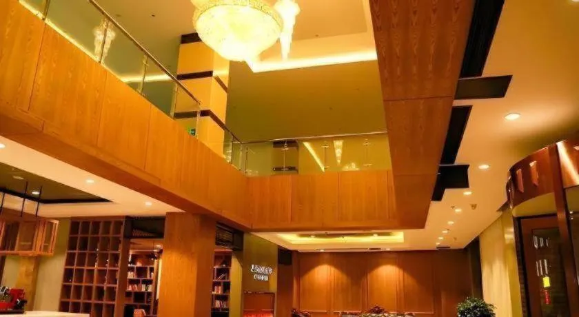 James Joyce Coffetel·Changchun Railway Station