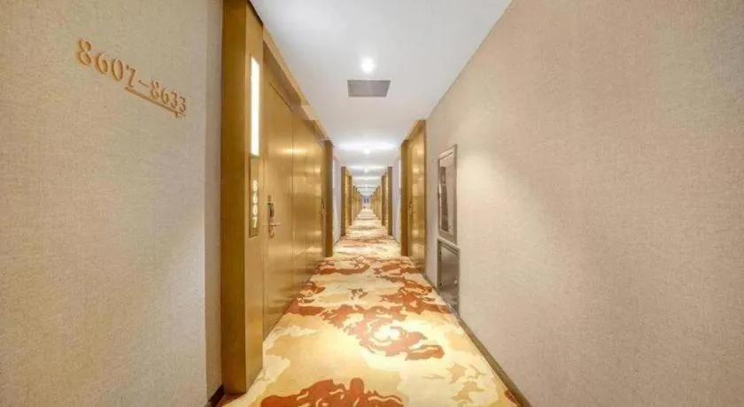 James Joyce Coffetel·Changchun Railway Station