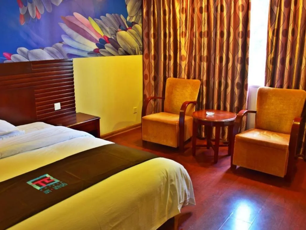 Bed in Hotel Pai Hezhou Lingfeng Plaza