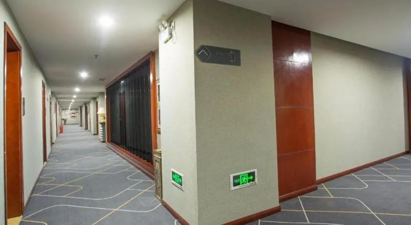 Chonpines Hotels·Anshun Taixiang Baili