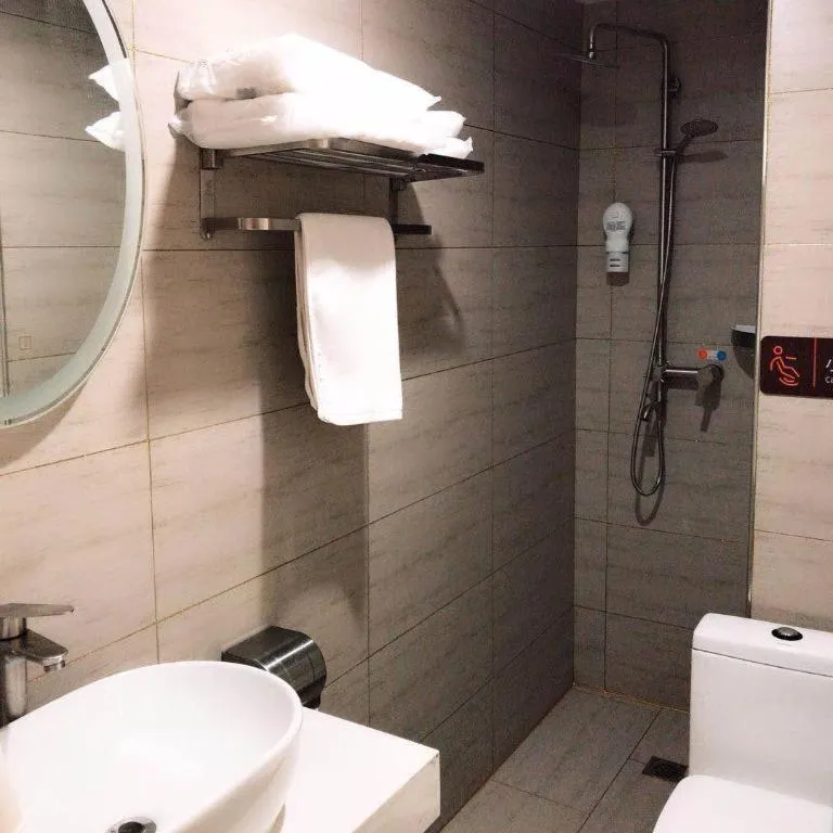 7 Days Premium Qingdao World of Ocean Qingdao University