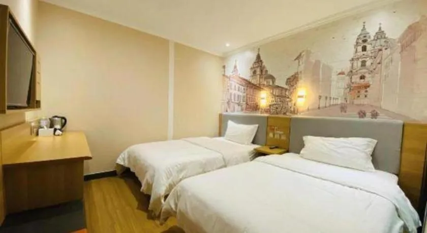 Bed in 7 Days Premium Qingdao World of Ocean Qingdao University