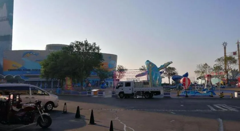 7 Days Premium Qingdao World of Ocean Qingdao University