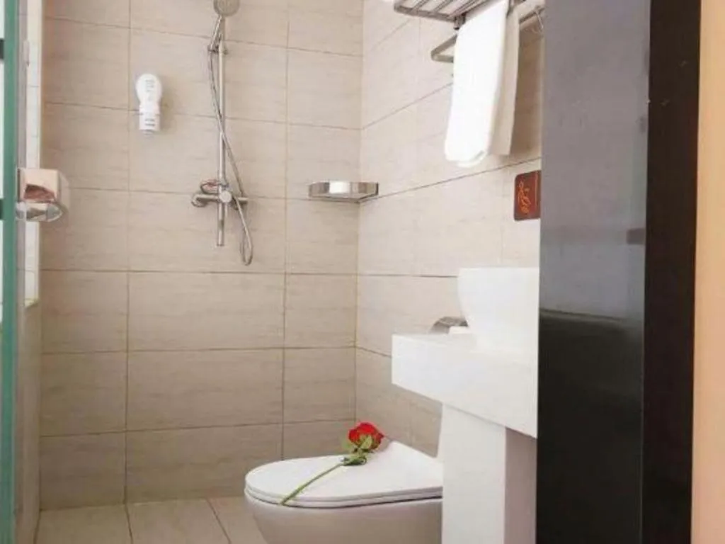 7 Days Premium Qingdao World of Ocean Qingdao University