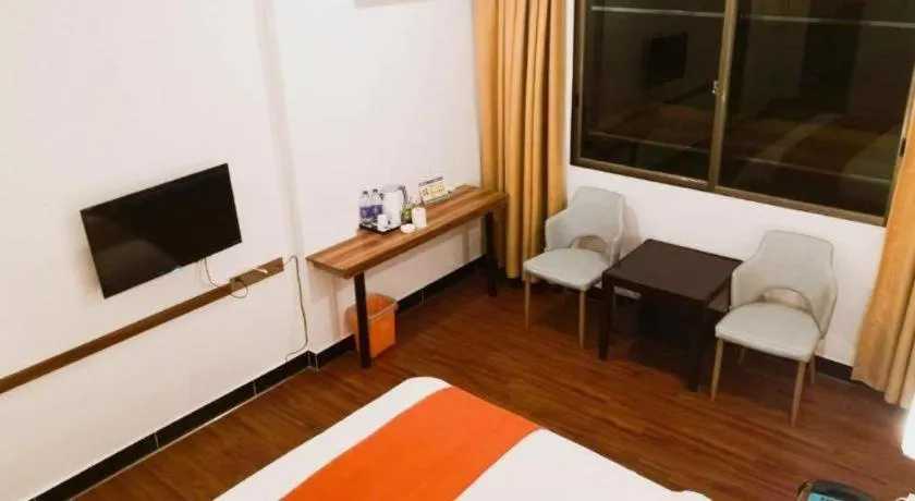 Bed in PAI Hotel Guangzhou Baiyun International Airport Zhongluotan Zhuliao Metro Station