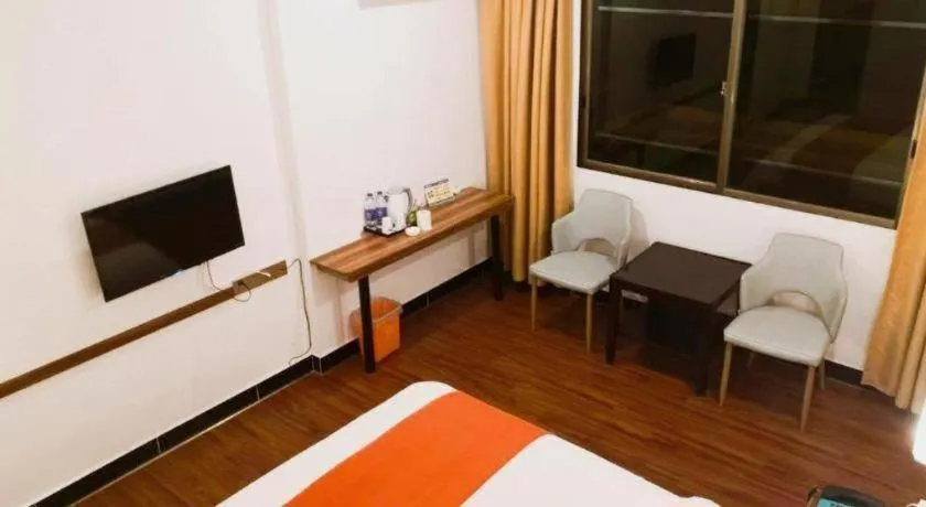Bed in PAI Hotel Guangzhou Baiyun International Airport Zhongluotan Zhuliao Metro Station