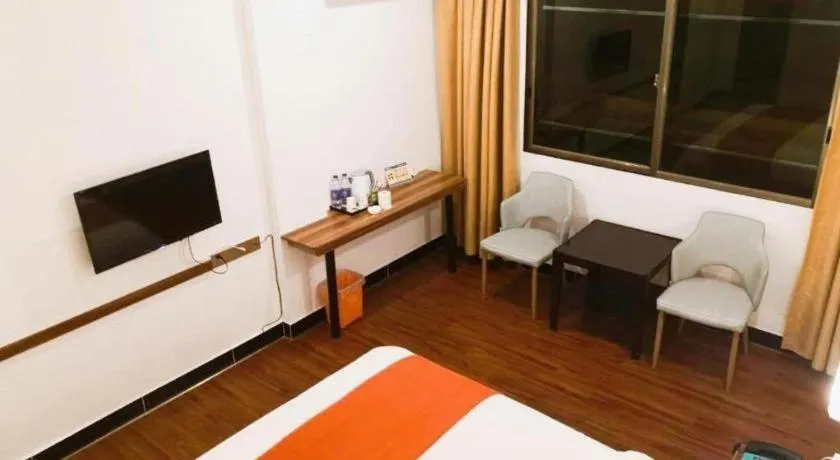 Bed in PAI Hotel Guangzhou Baiyun International Airport Zhongluotan Zhuliao Metro Station