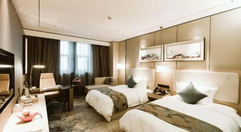 Bed in Lakehome Hotel Konggang