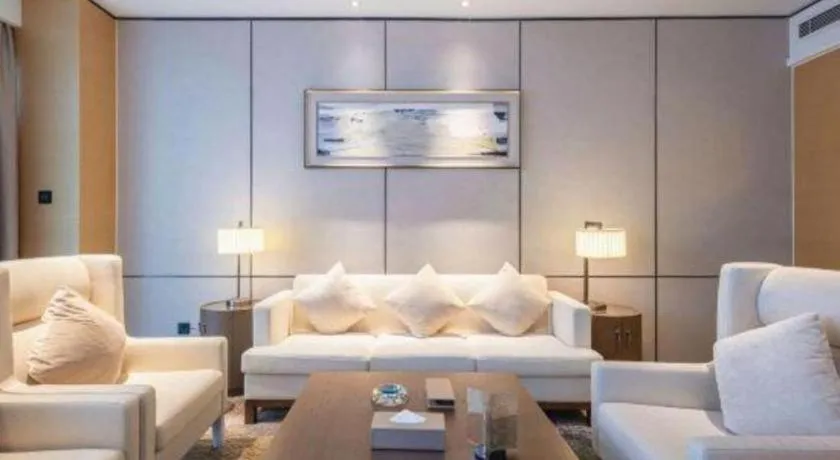 Lakehome Hotel Konggang