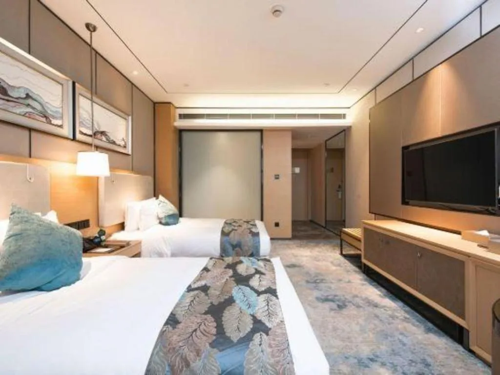 Bed in Lakehome Hotel Konggang