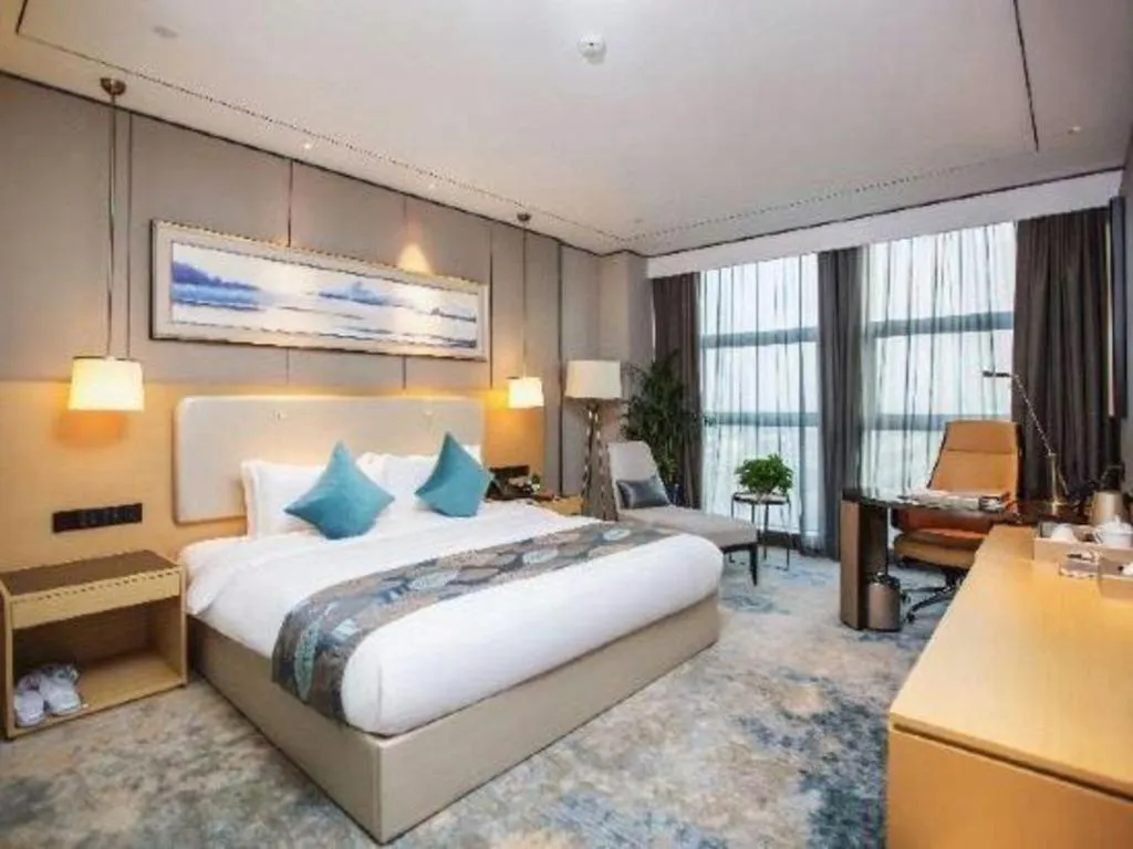 Bed in Lakehome Hotel Konggang