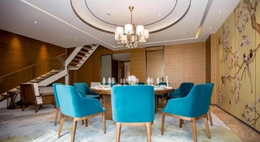 Lakehome Hotel Konggang