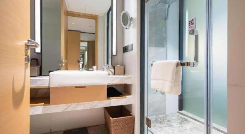 Lakehome Hotel Konggang