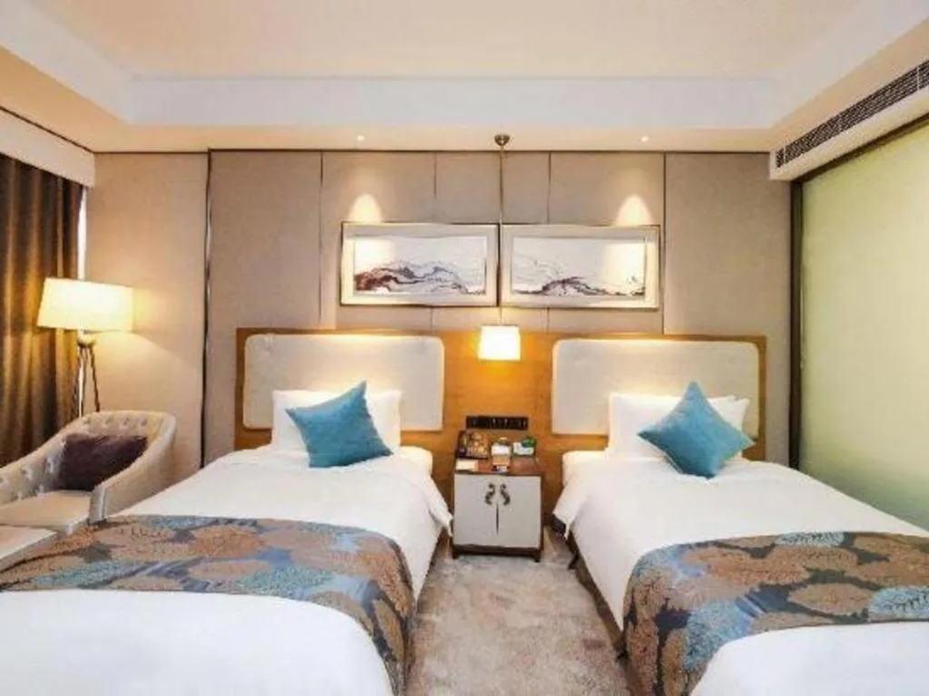 Bed in Lakehome Hotel Konggang