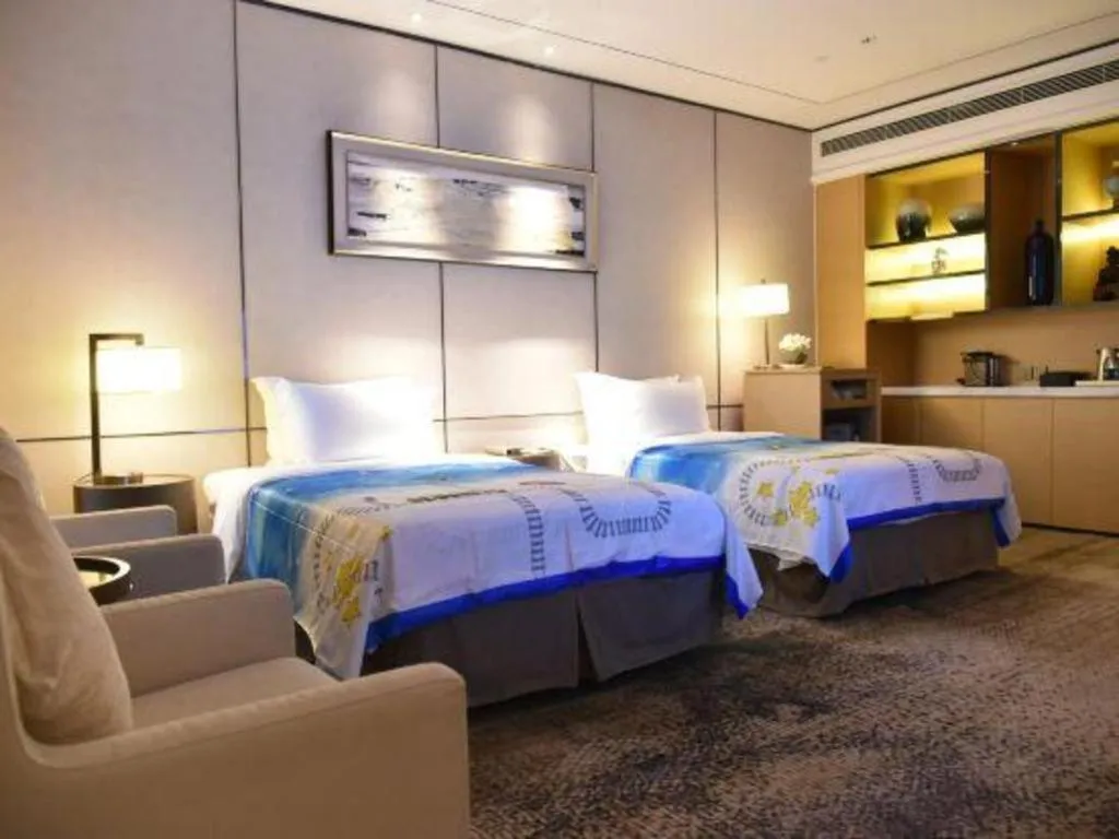 Bed in Lakehome Hotel Konggang