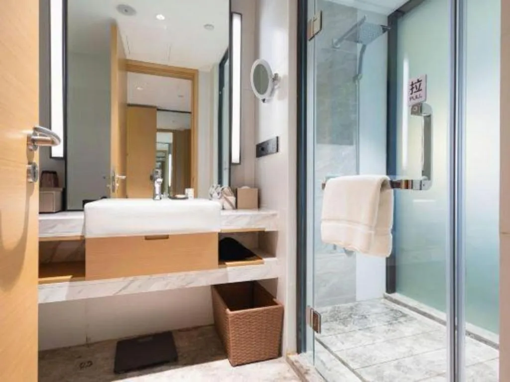 Lakehome Hotel Konggang