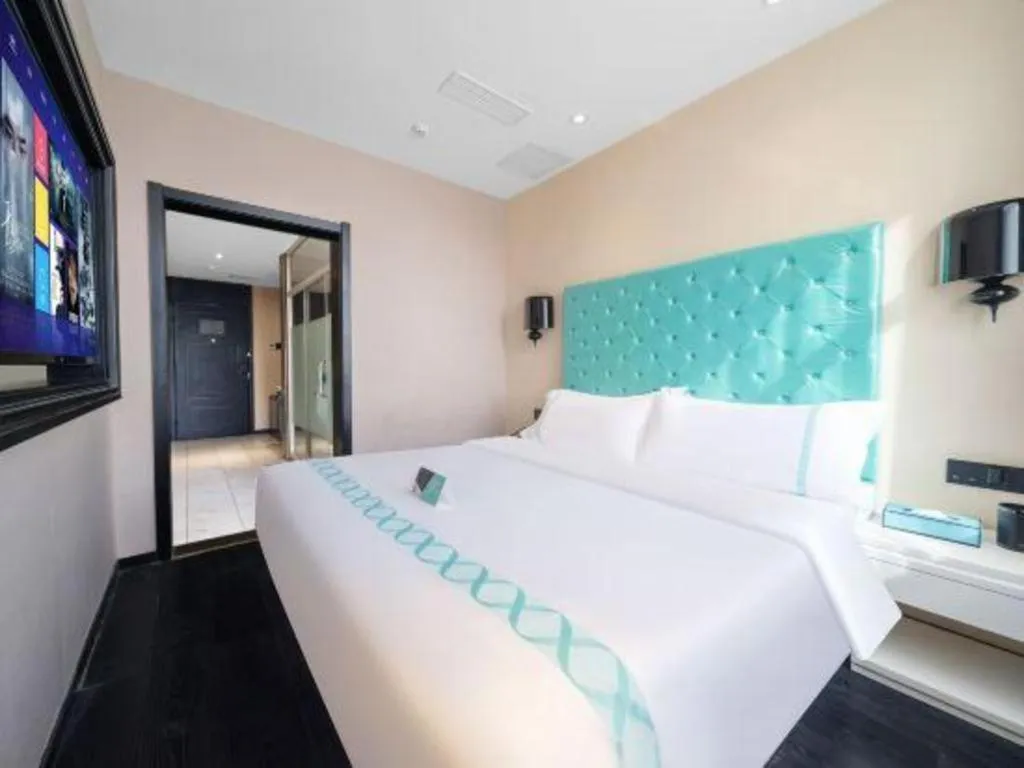 Bed in Xana Hotelle·Yutian