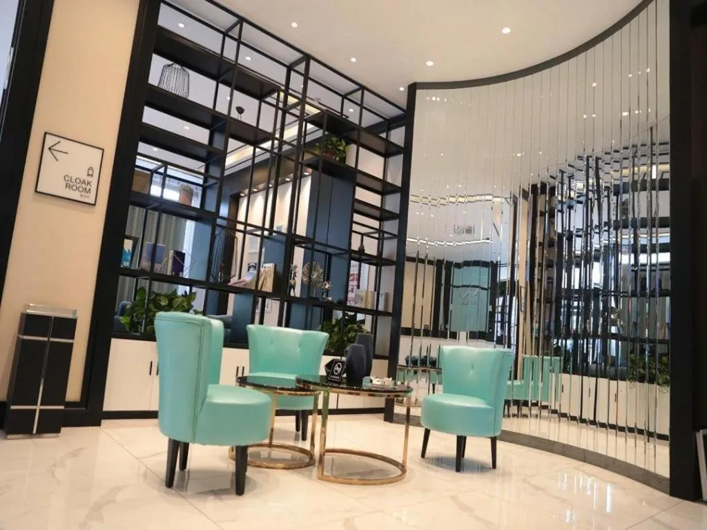 Xana Hotelle·Yutian